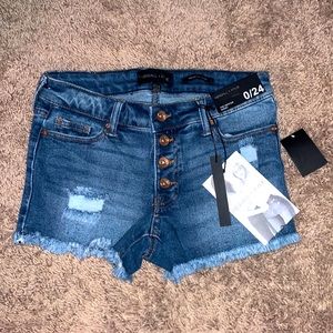 Kendall + Kylie, The Hipster Shorts